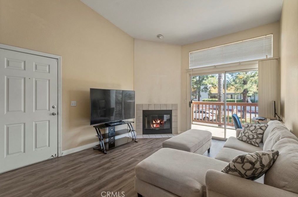 42140 Lyndie Ln, Temecula, CA 92591-3623