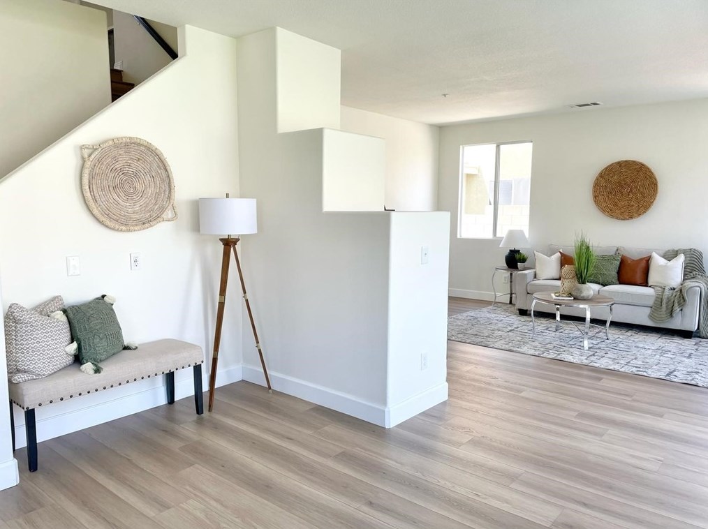 7149 Ironridge Ct, Fontana CA  92336-4416 exterior