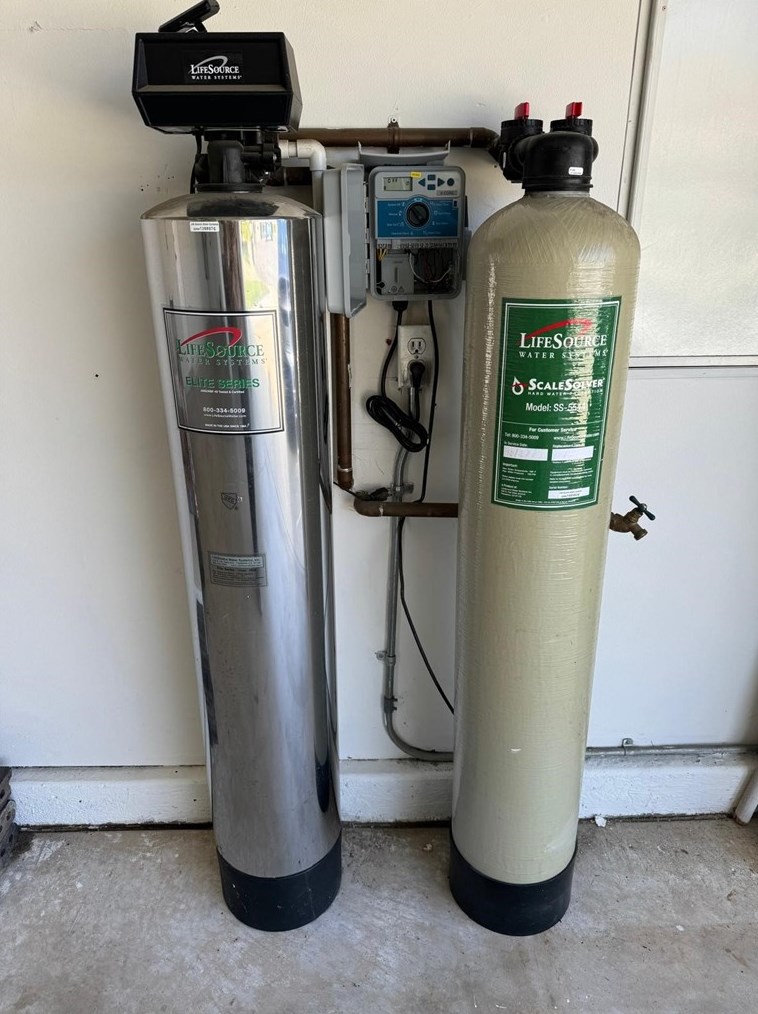 7149 Ironridge Ct, Fontana CA  92336-4416 exterior