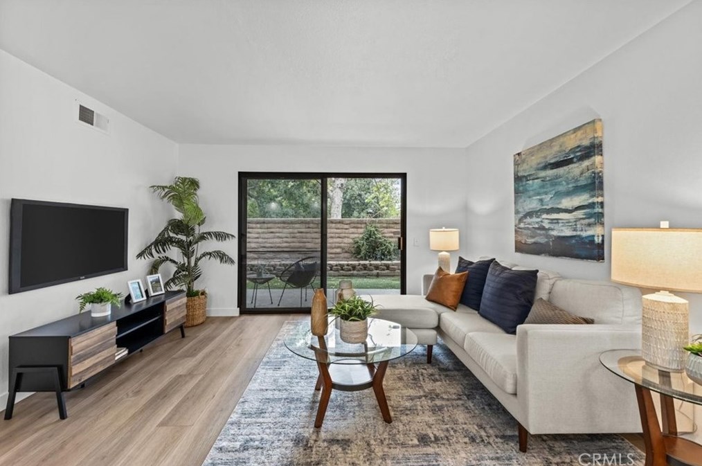 21324 Balsam Ln, El Toro, CA 92630-6416