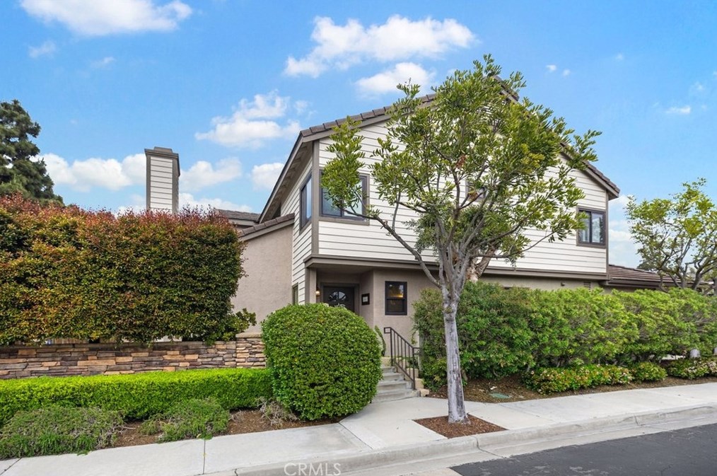 24641 Stratton Ln, Laguna Beach, CA 92677