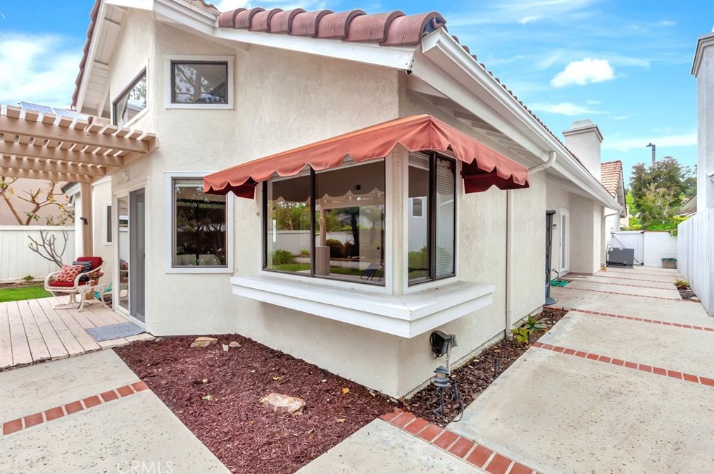 42 Sunlight, Irvine, CA 92603-3724