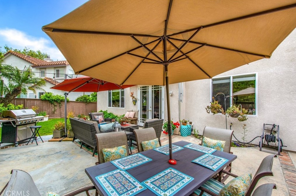 20 Spring View Way, Trabuco Canyon CA  92688-8703 exterior