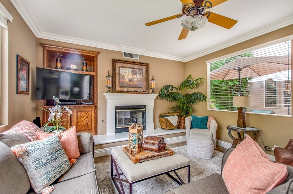 20 Spring View Way, Trabuco Canyon CA  92688-8703 exterior