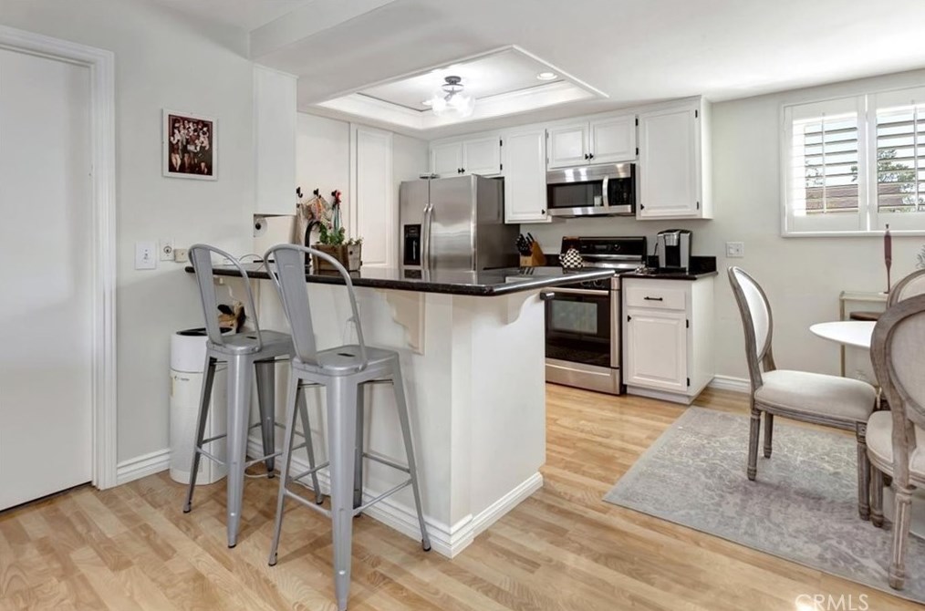 313 Alta Ln, Costa Mesa CA  92627-5431 exterior