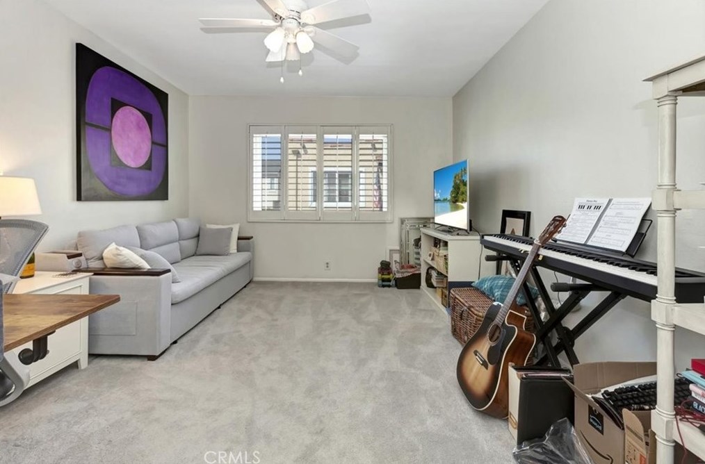 313 Alta Ln, Costa Mesa CA  92627-5431 exterior