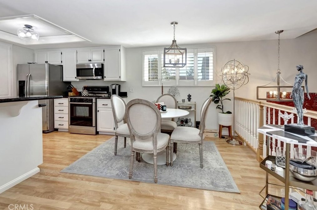 313 Alta Ln, Costa Mesa CA  92627-5431 exterior