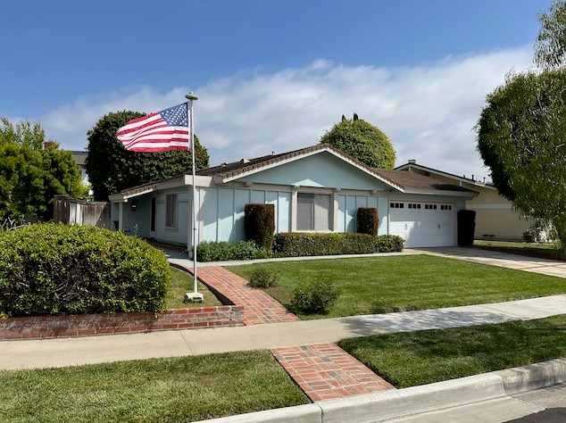 17642 Webster Ave, Irvine, CA 92614