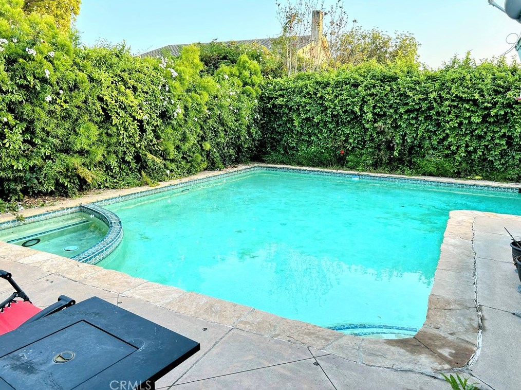 2172 Sycamore Ave, Tustin, CA 92780