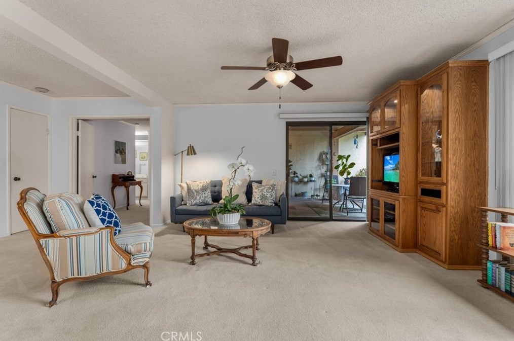 4831 Lago Dr #203, Huntington Beach, CA 92649