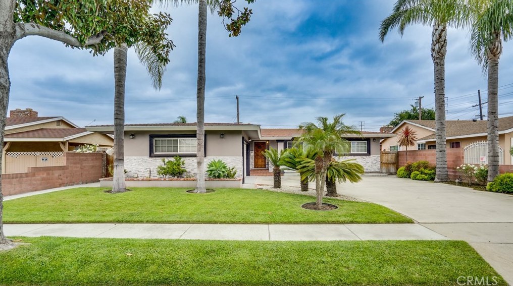 1206 Haven Dr, Anaheim, CA 92805-4846