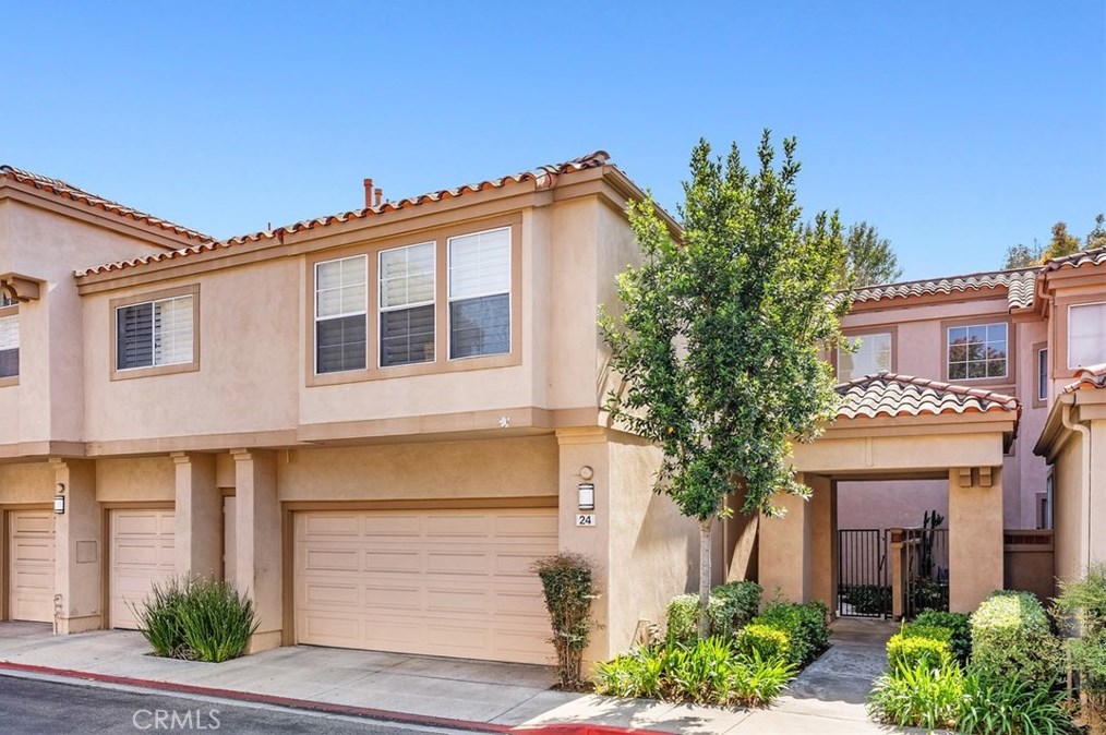 24 Cartier Aisle, Irvine, CA 92620-5709