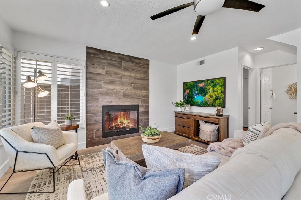 11 Salina, Irvine CA  92614-5388 exterior
