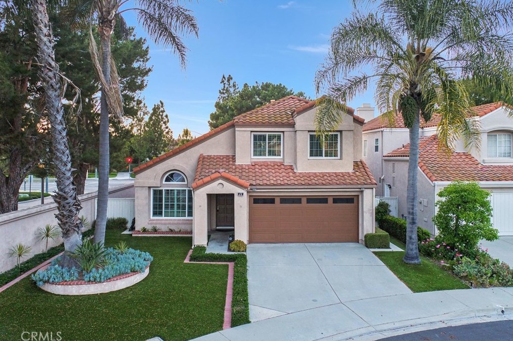 11 Salina, Irvine, CA 92614-5388