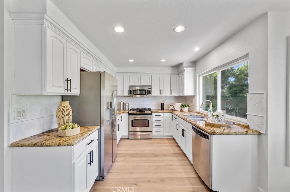 11 Salina, Irvine CA  92614-5388 exterior