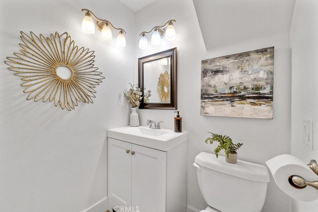 11 Salina, Irvine CA  92614-5388 exterior