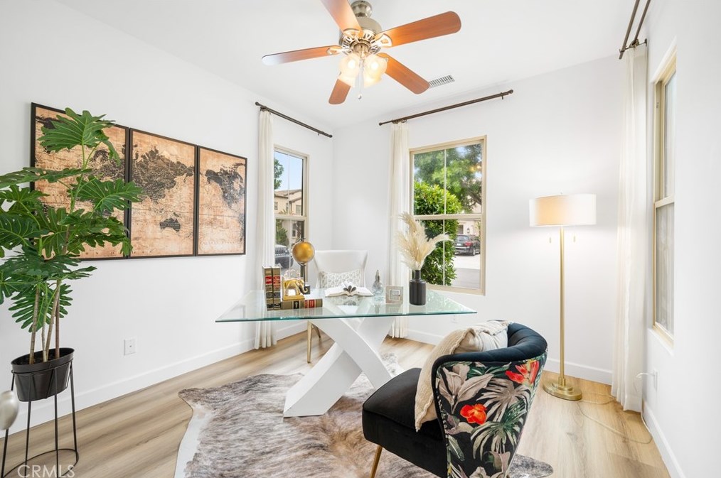 82 Kimbal, Irvine CA  92620 exterior