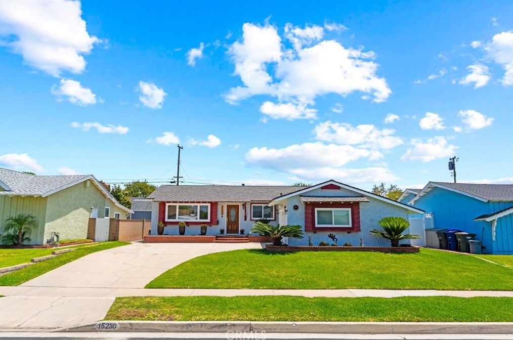 15230 Crosswood Rd, La Mirada, CA 90638-4525