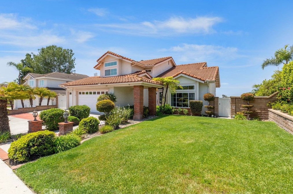 21661 Midcrest Dr, El Toro, CA 92630