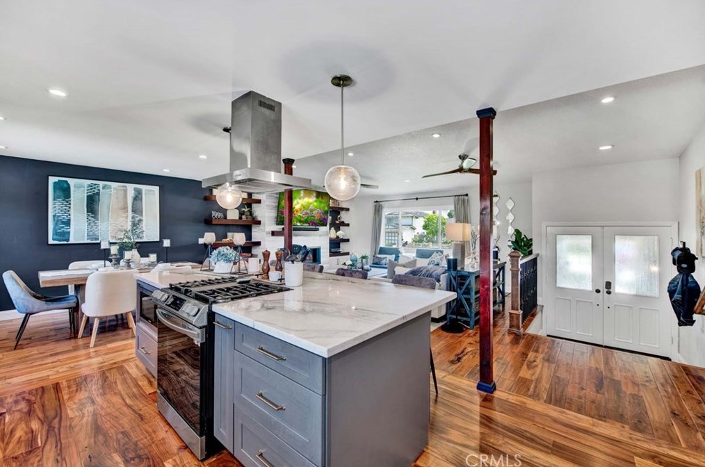 17157 Buttonwood St, Santa Ana CA  92708-3506 exterior