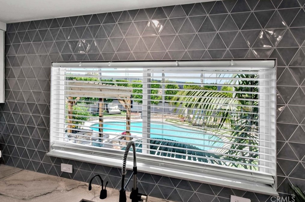 17157 Buttonwood St, Santa Ana CA  92708-3506 exterior