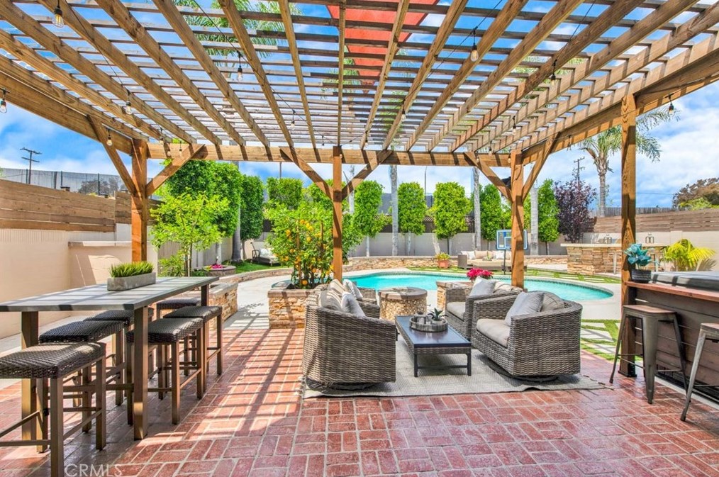 17157 Buttonwood St, Santa Ana CA  92708-3506 exterior