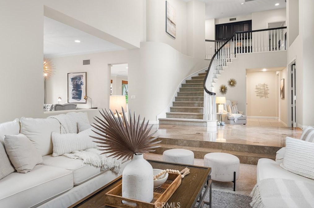 4 Marquette Way, Trabuco Canyon CA  92679-3628 exterior