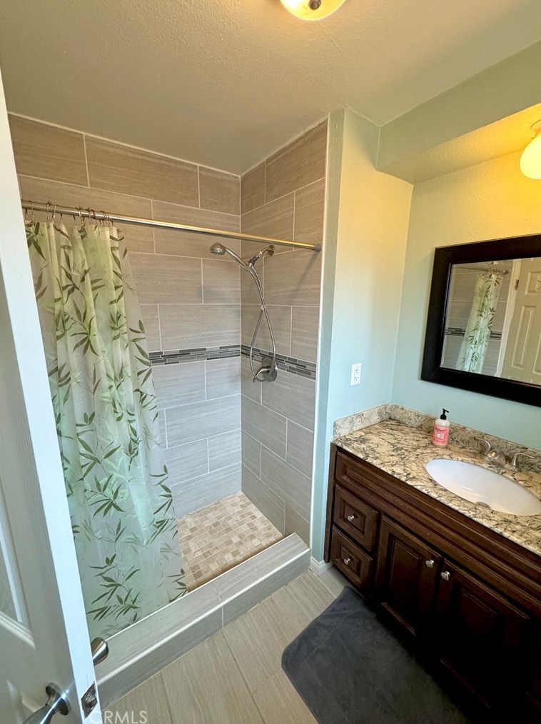 4217 Broadway, Hawthorne CA 90250-3610 exterior