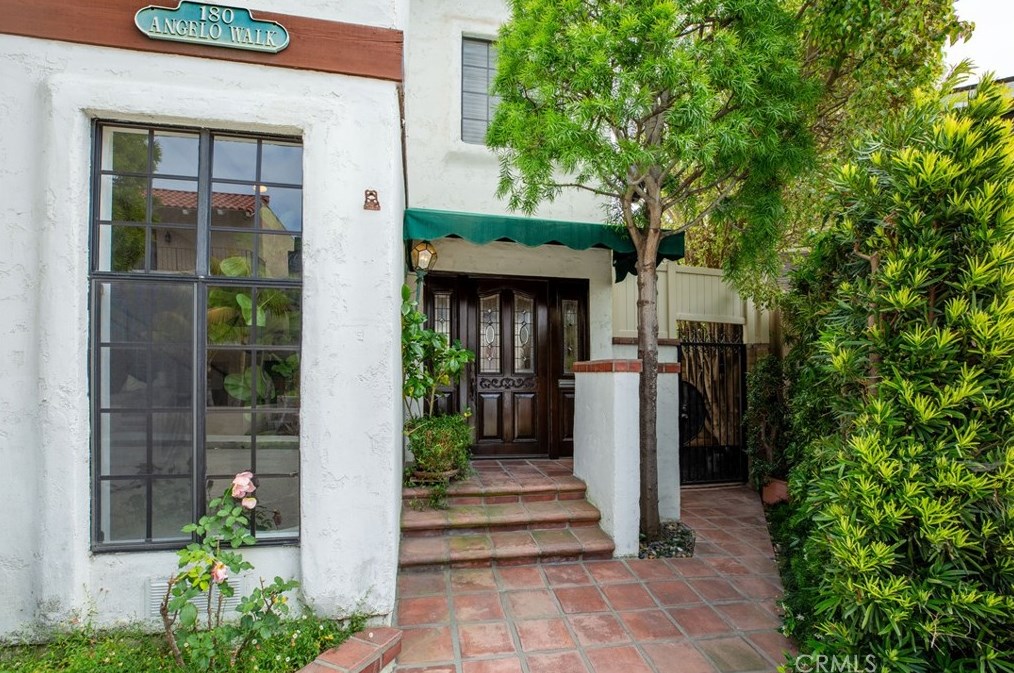 180 Angelo Walk, Long Beach, CA 90803-4107