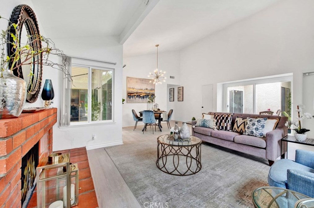 1406 Amberwick Ln, Anaheim CA  92804-5426 exterior