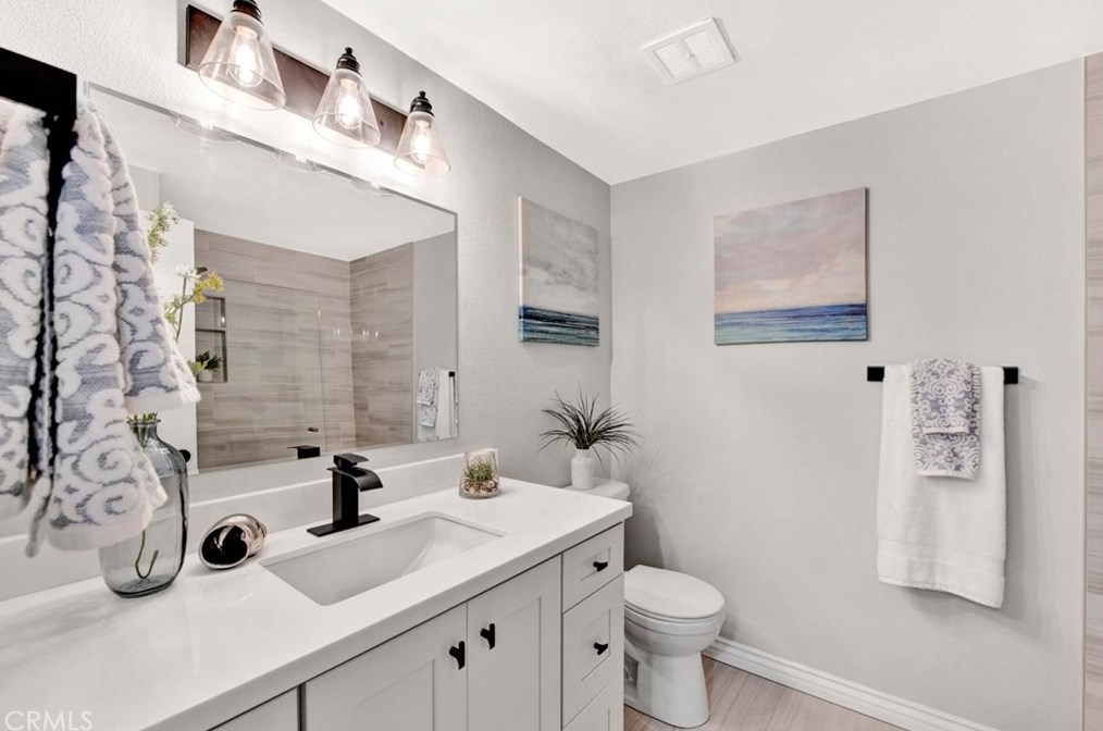 1406 Amberwick Ln, Anaheim CA  92804-5426 exterior