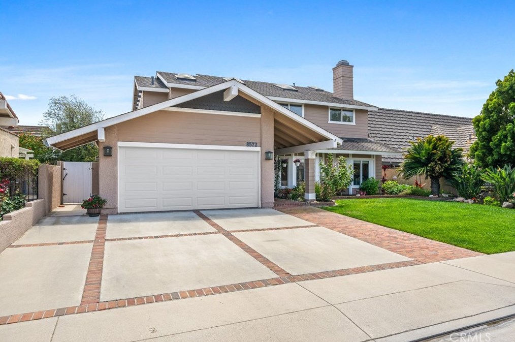 8572 Whitesails Cir, Huntington Beach, CA 92646