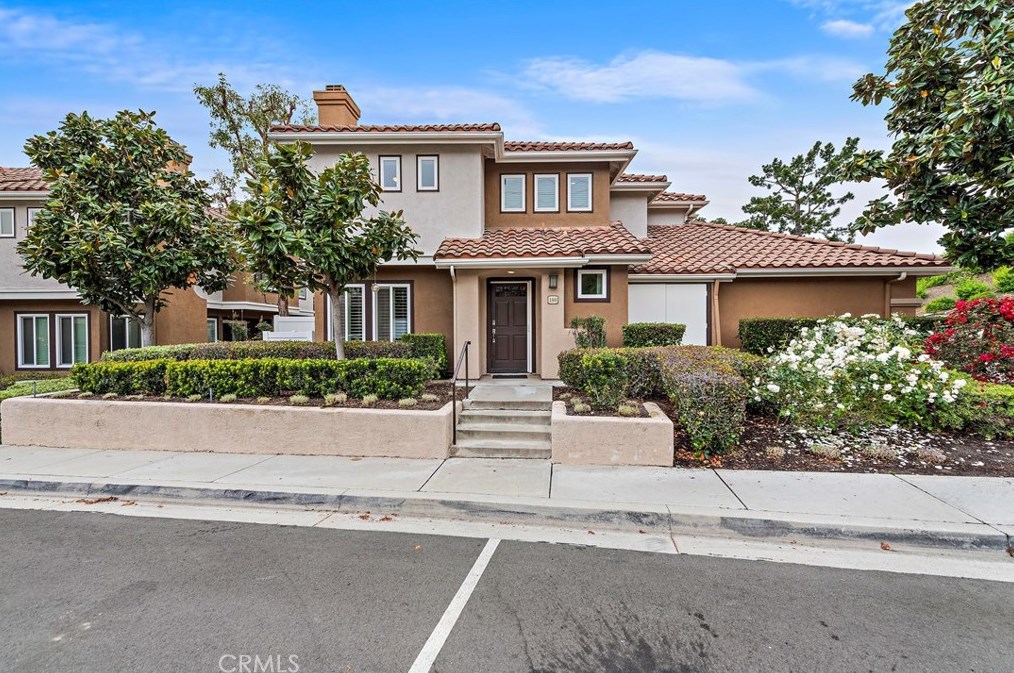 188 Valley View Ter, San Juan Capistrano, CA 92692-4090