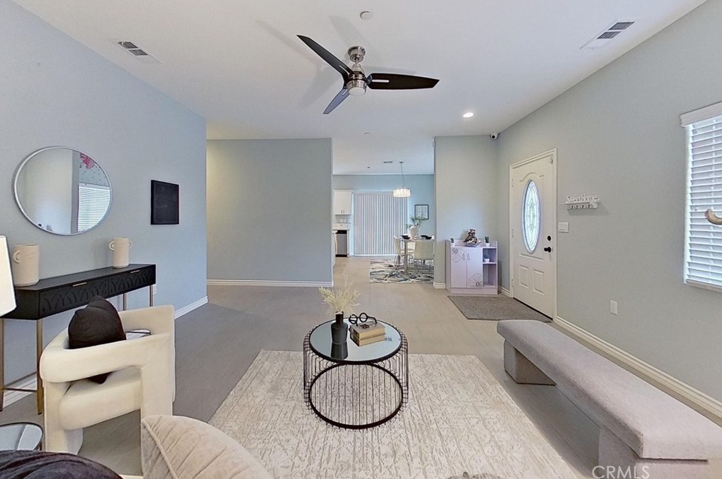 132 11th St, Perris CA 92570-2417 exterior