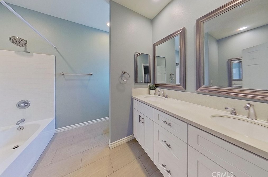 132 11th St, Perris CA 92570-2417 exterior