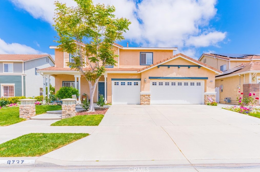 8737 Sunbird Ave, Santa Ana, CA 92708-6350