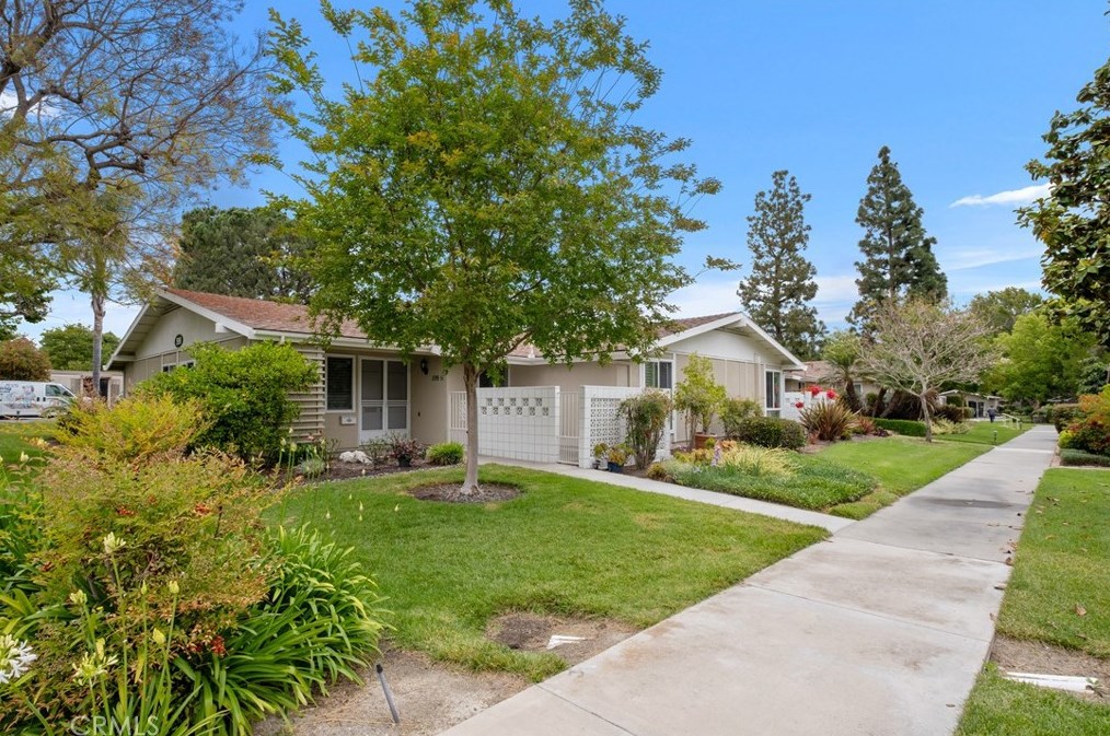 599 Avenida Majorca, Laguna Beach, CA 92637-4174