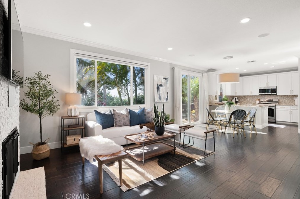 17 Calle Alamitos, Trabuco Canyon CA  92688-4133 exterior