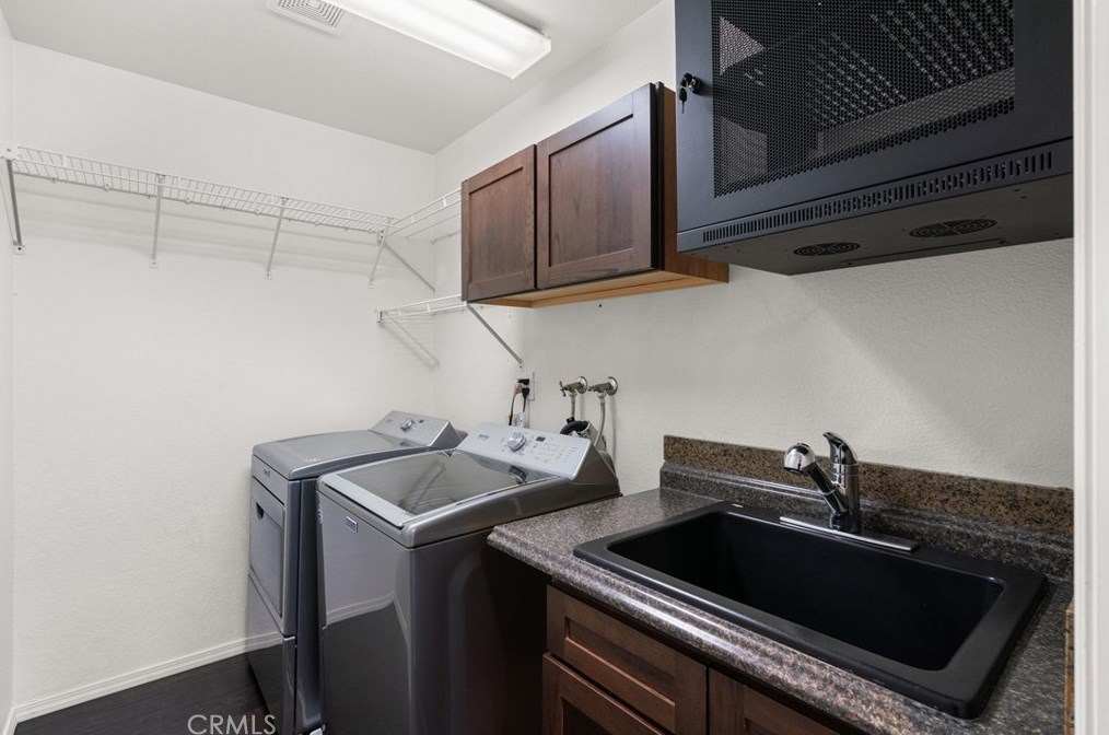 17 Calle Alamitos, Trabuco Canyon CA  92688-4133 exterior