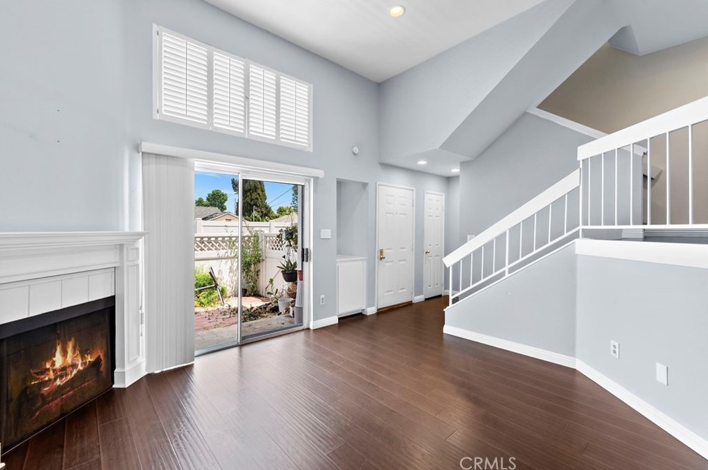 13020 Sycamore Village Dr, Norwalk, CA 90650-8335