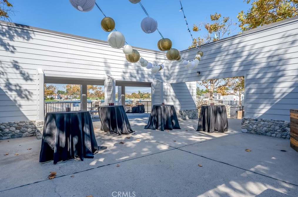 51 Smokestone, Irvine CA  92614-7429 exterior