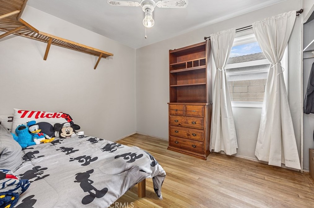 304 Ranchito St, Anaheim CA  92801-5122 exterior