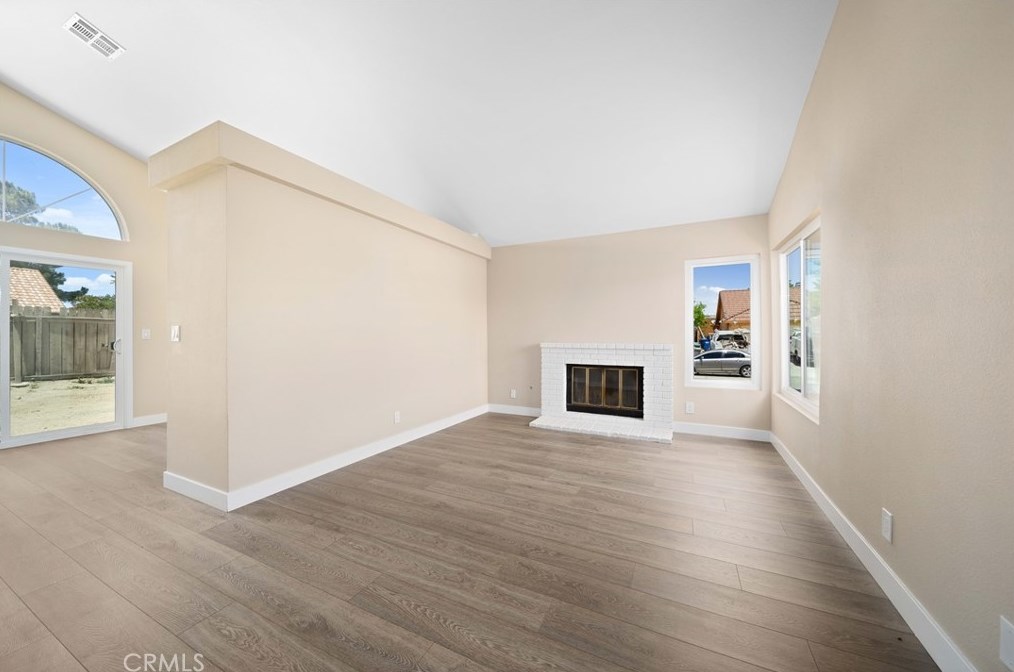 36937 Charter Ct, Palmdale, CA 93552-5324