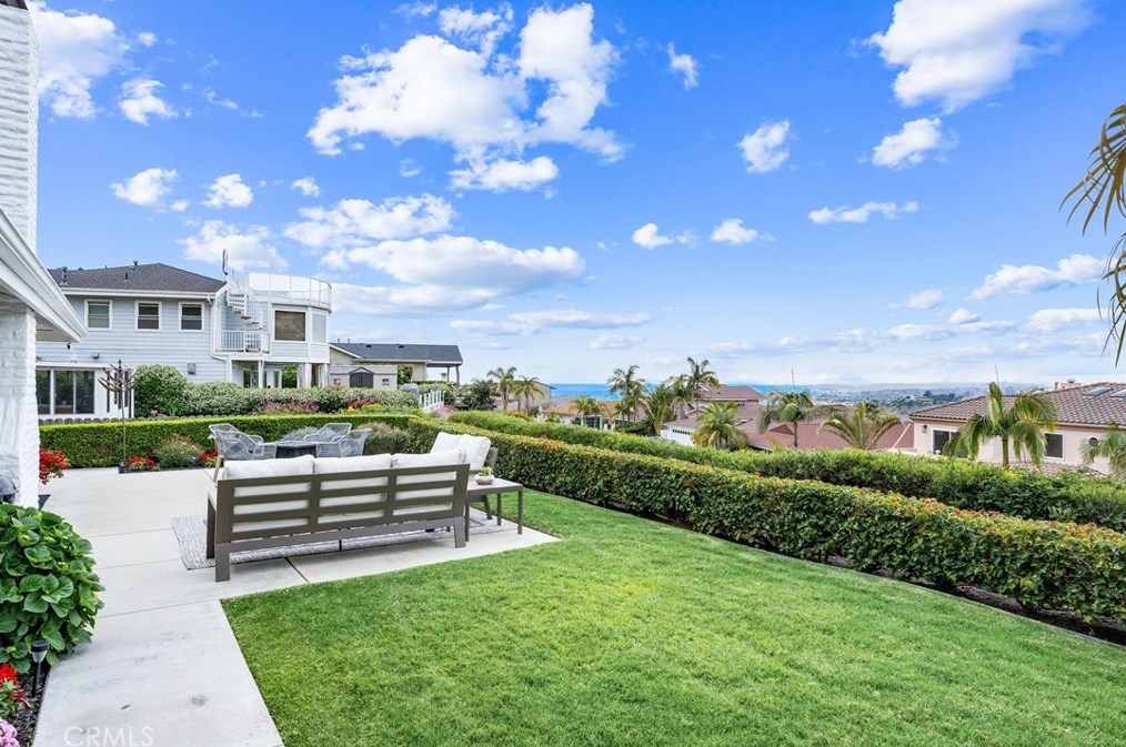 313 Calle Pescador, San Clemente, CA 92672-2206
