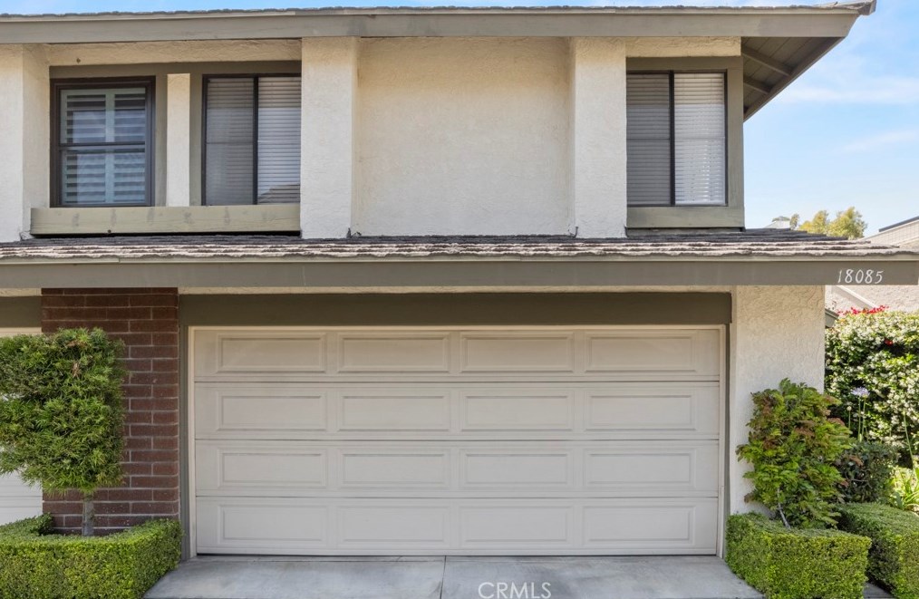 18085 Red Oak Ct, Santa Ana, CA 92708-6862
