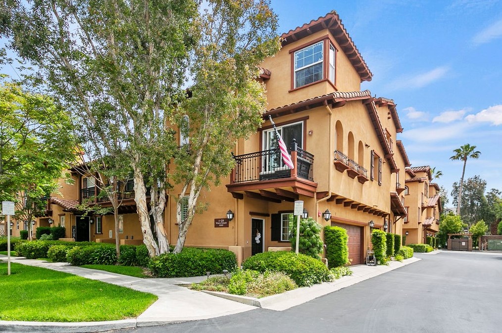 3 Vinca Ct, San Juan Capistrano, CA 92694-0624