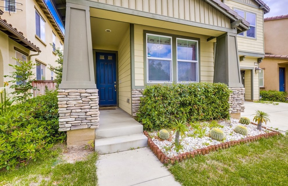 356 Weeping Willow Ave, Orange, CA 92865-1089