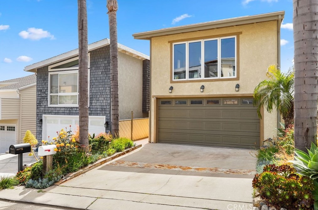 883 Acapulco St, Laguna Beach, CA 92651-3801