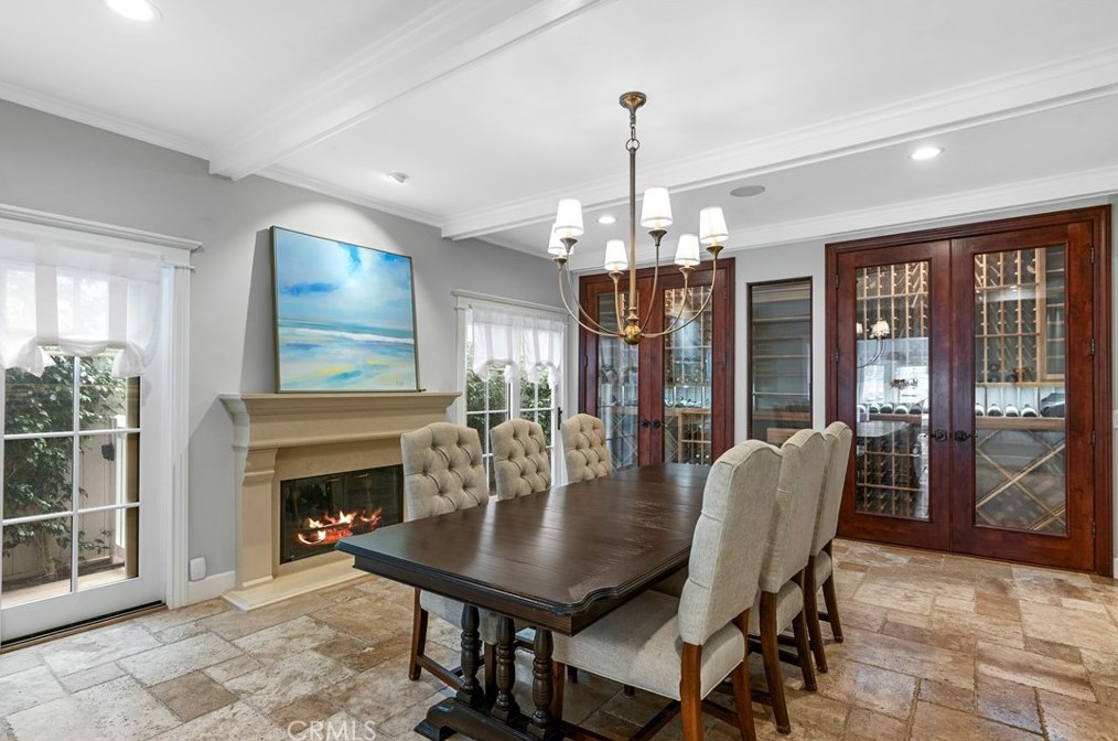 1609 6th St, Manhattan Beach CA  90266-6305 exterior