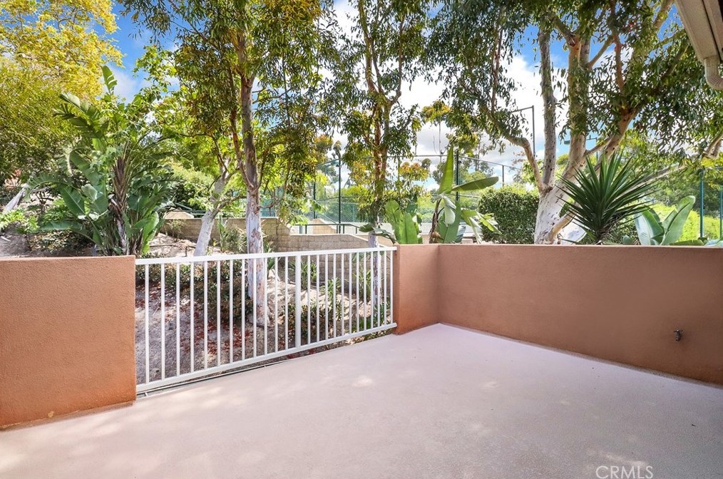 140 Gauguin Cir, Laguna Beach, CA 92656-3870